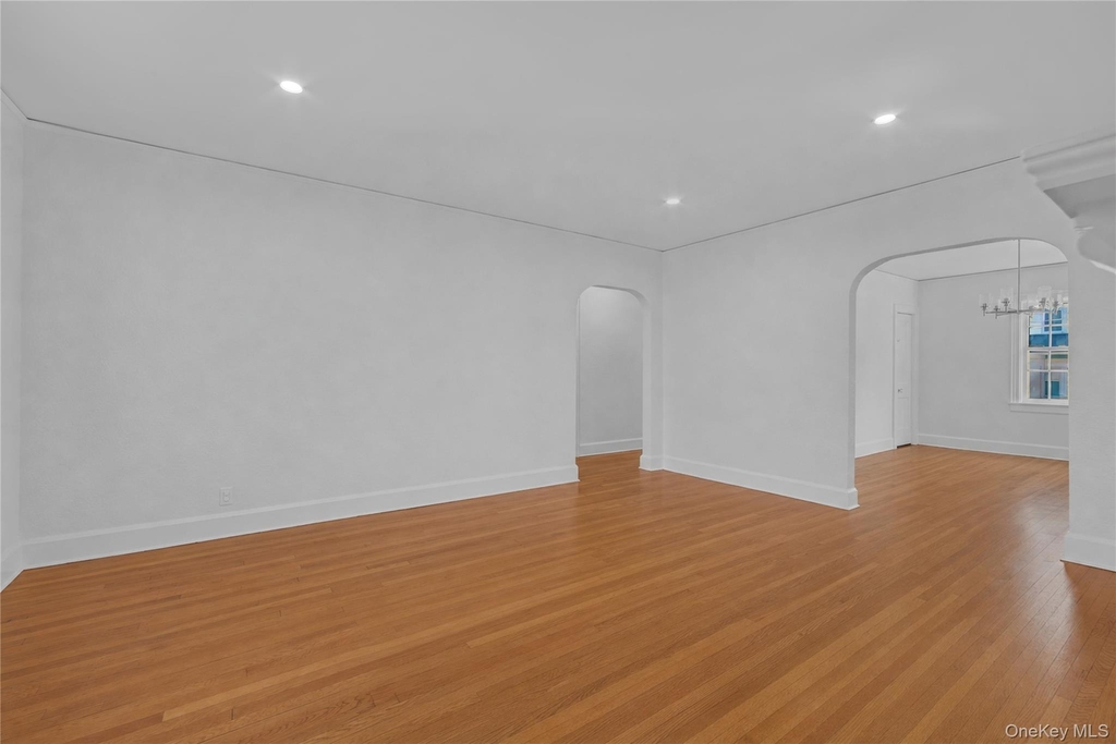 27 Summit Street - Photo 5
