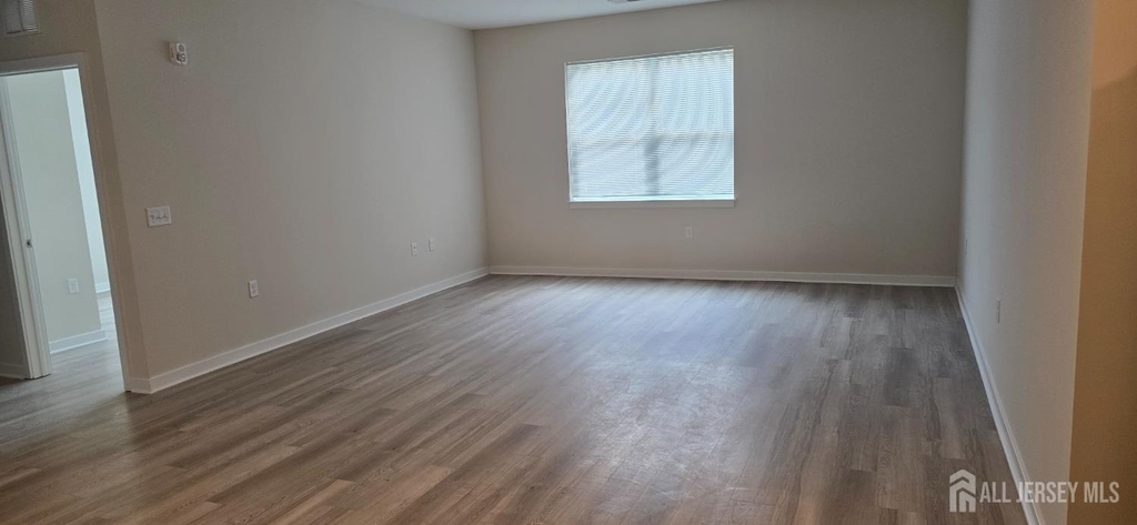 211 Henderson Road - Photo 24