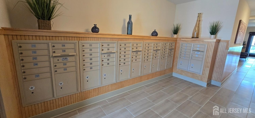 211 Henderson Road - Photo 13