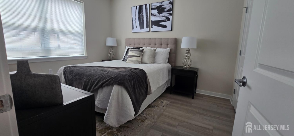 211 Henderson Road - Photo 9
