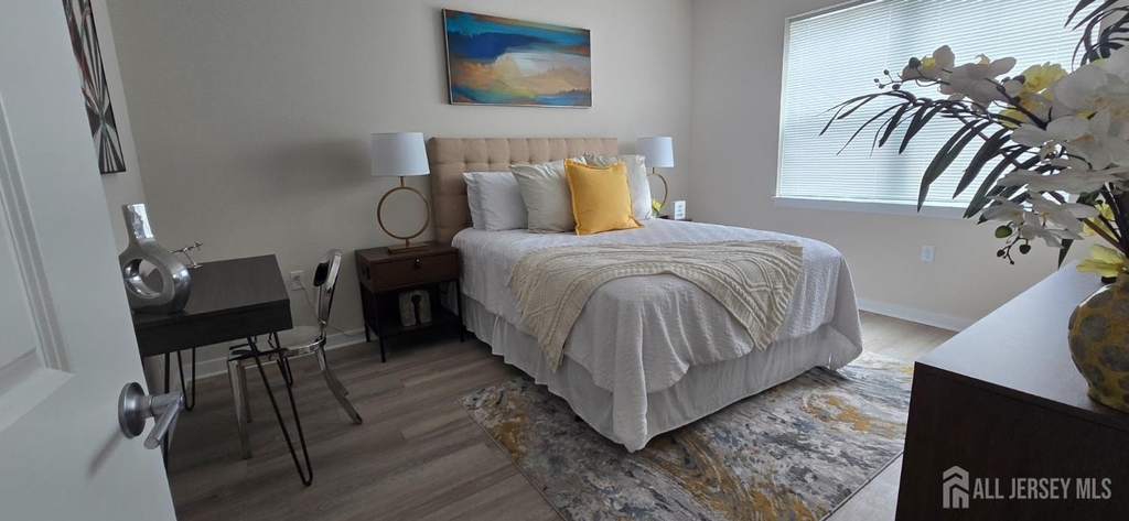 211 Henderson Road - Photo 11