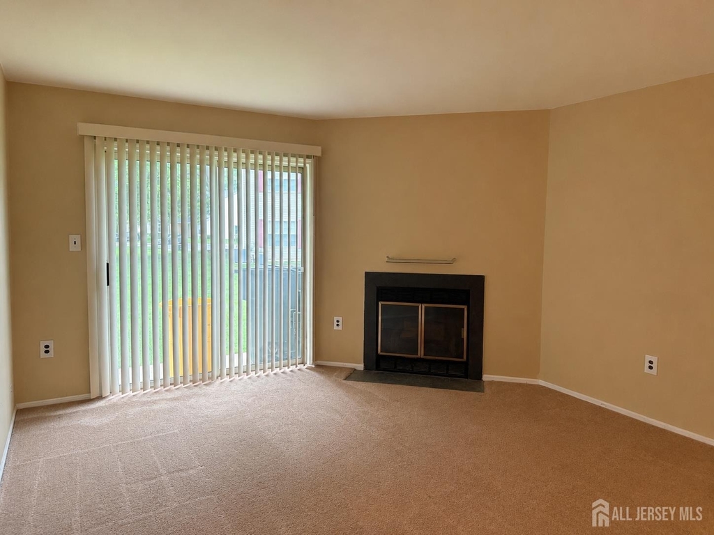 109 Applegate Lane - Photo 4