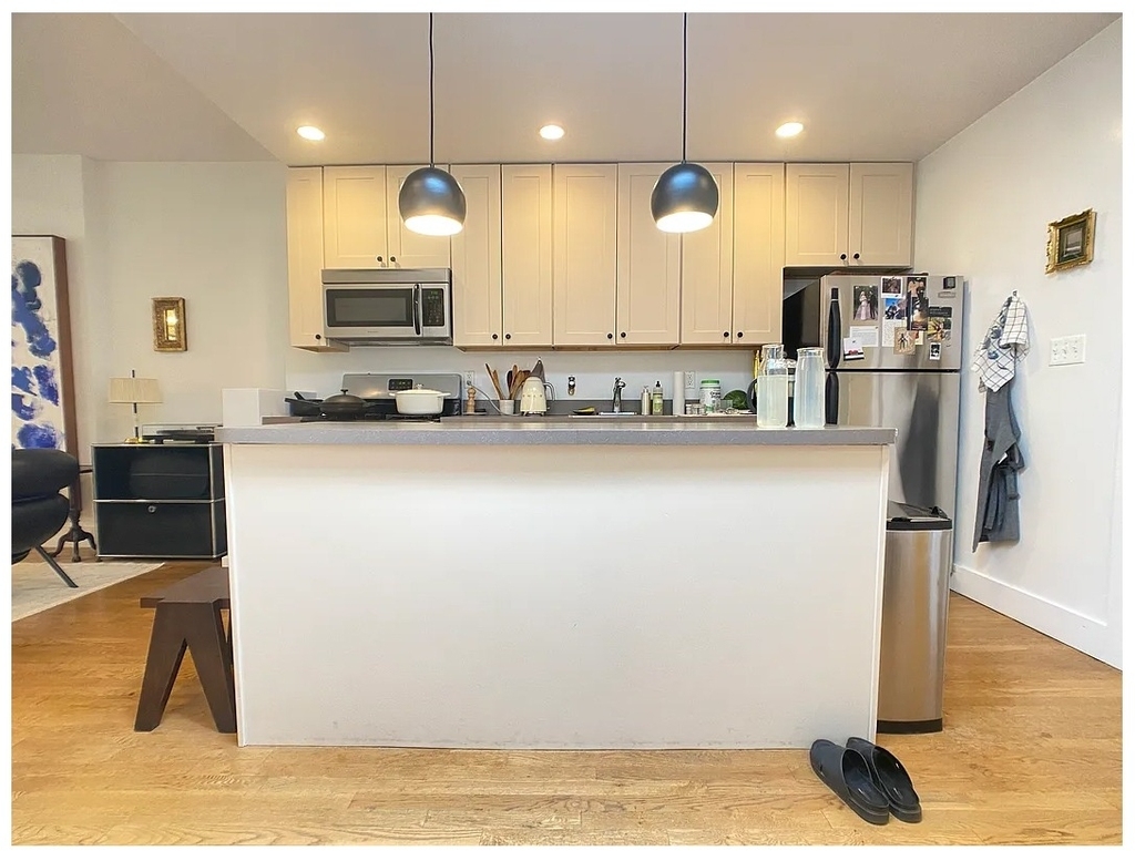 284 Carlton Avenue - Photo 1