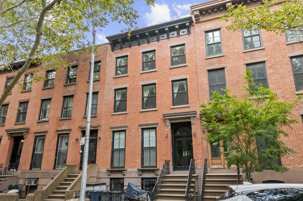 284 Carlton Avenue - Photo 27