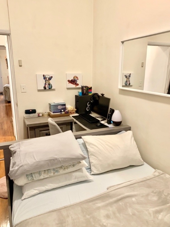 121 E 90th Street - Photo 6
