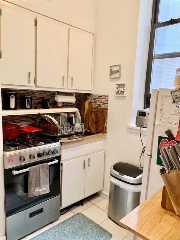 121 E 90th Street - Photo 8