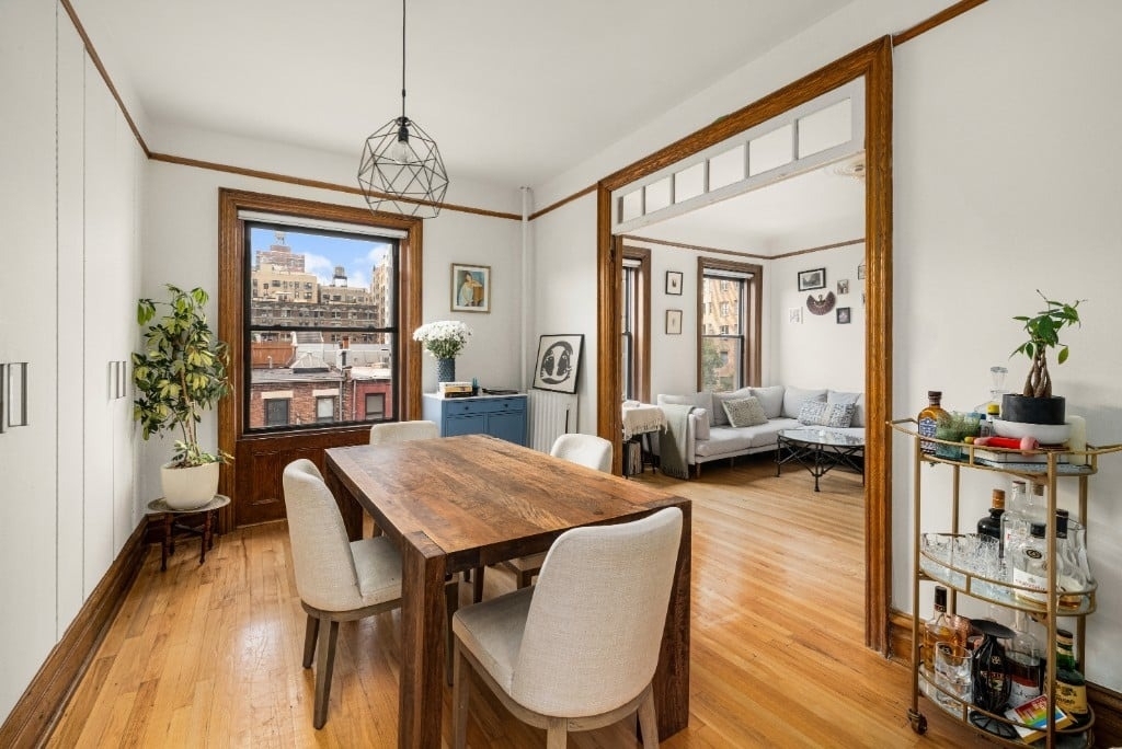 170 W 89th Street - Photo 1