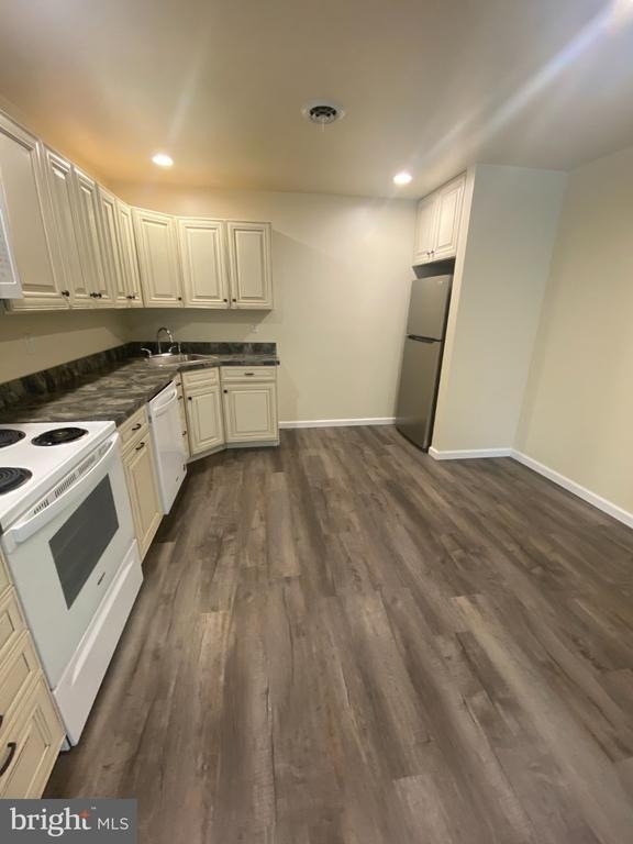 65 Woods Edge Road - Photo 4