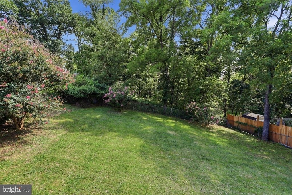 19 Fairview Avenue - Photo 35