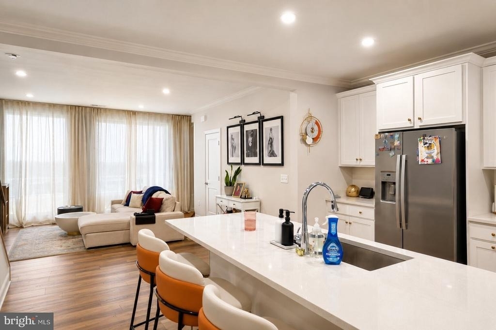 601 Percy Place - Photo 2