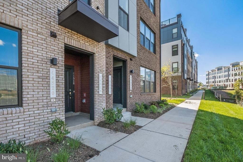 44514 Wolfhound Square - Photo 3