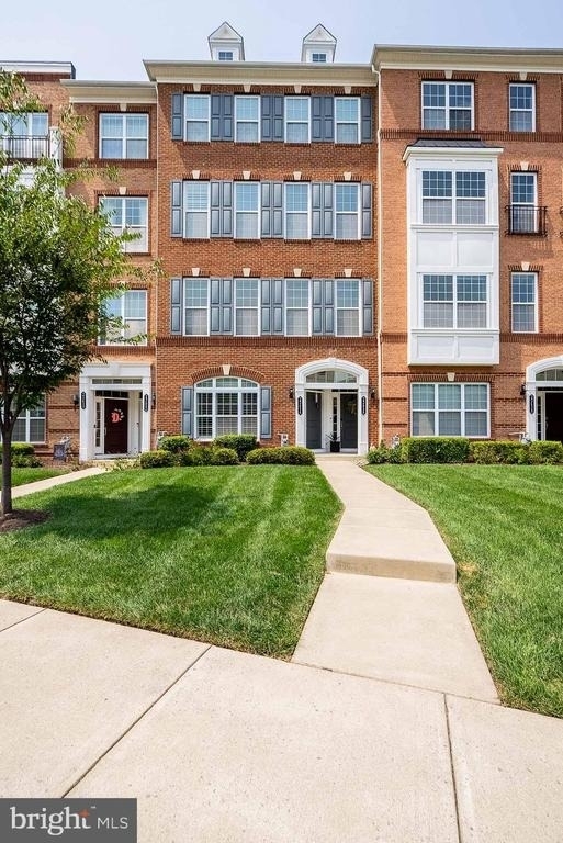 23654 Hopewell Manor Terrace - Photo 4