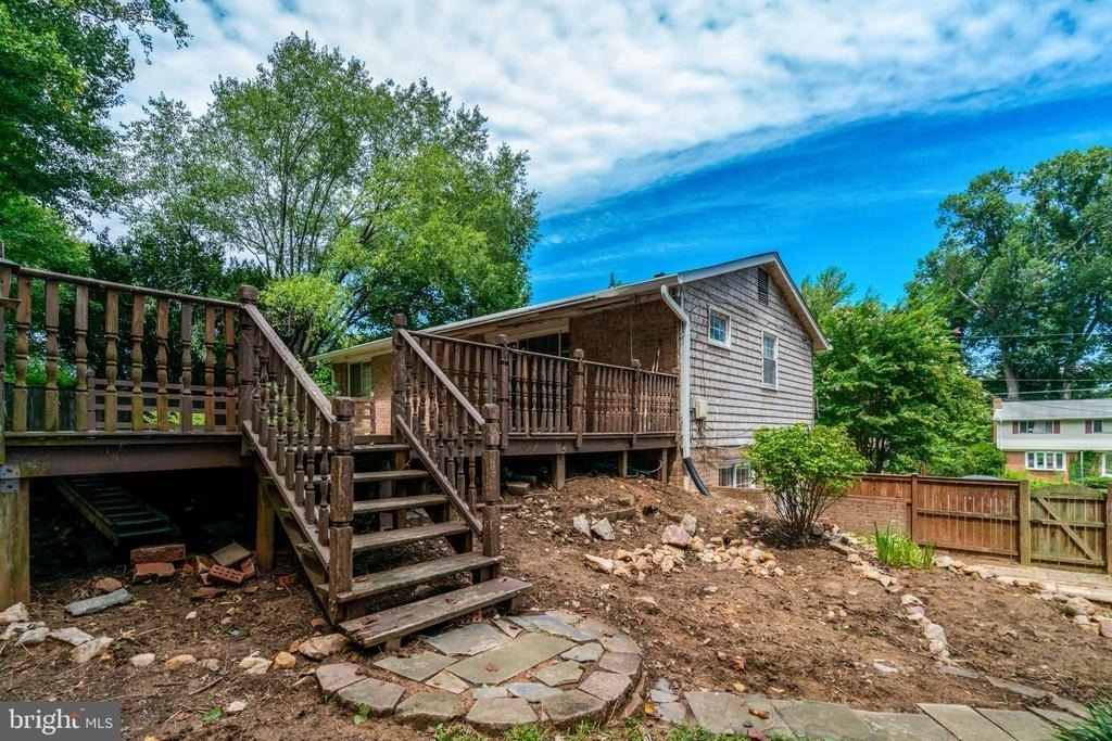 8527 Parliament Drive - Photo 39