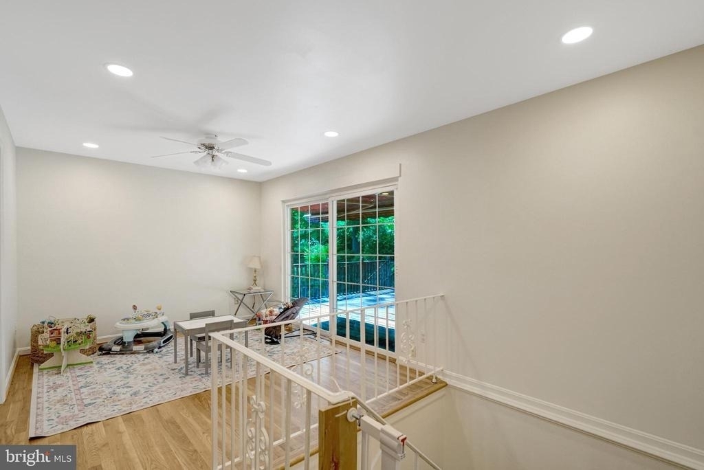 8527 Parliament Drive - Photo 16