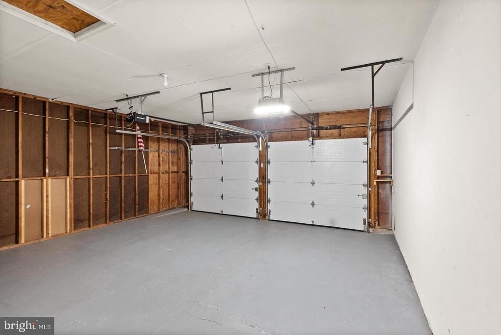 8902 Huxley Court - Photo 22