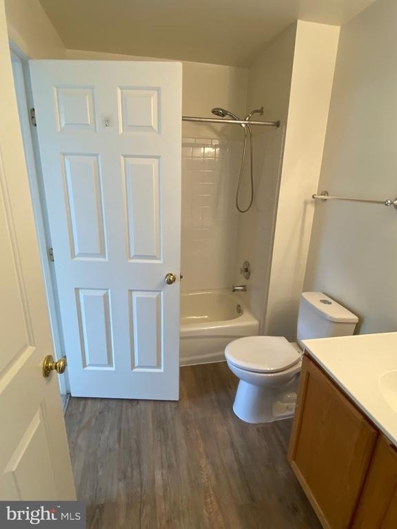2560 Belcroft Place - Photo 21