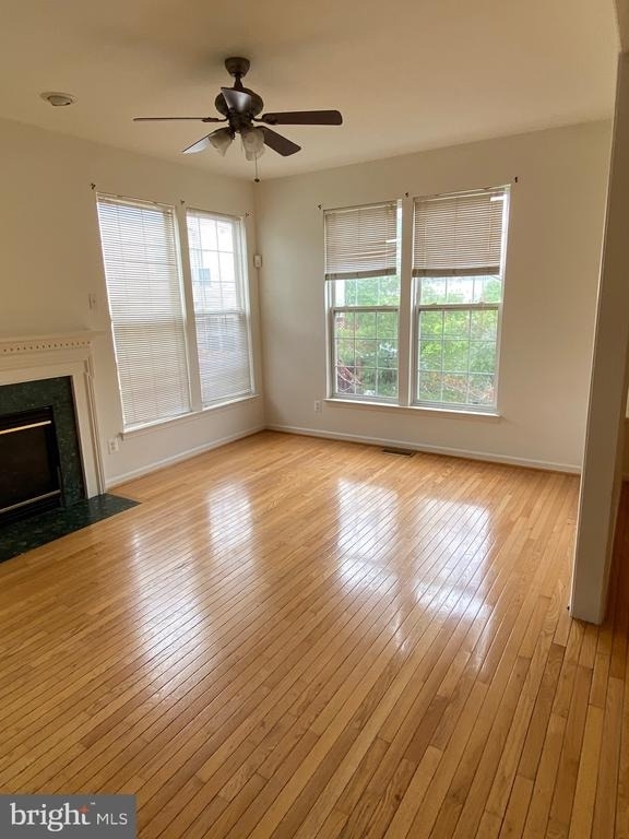 2560 Belcroft Place - Photo 11