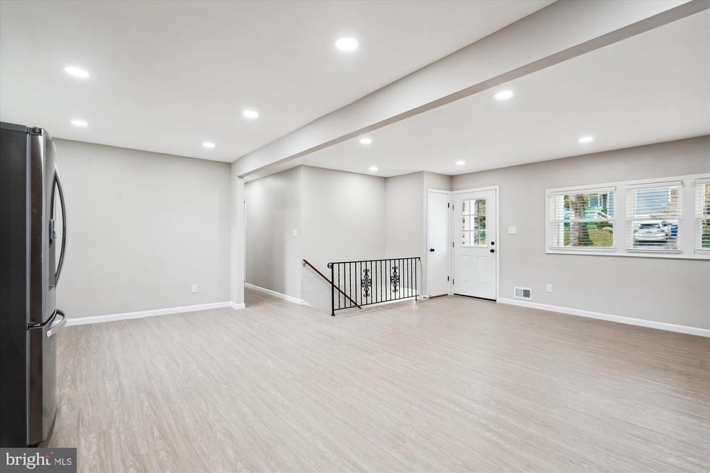 2226 Westwood Place - Photo 7
