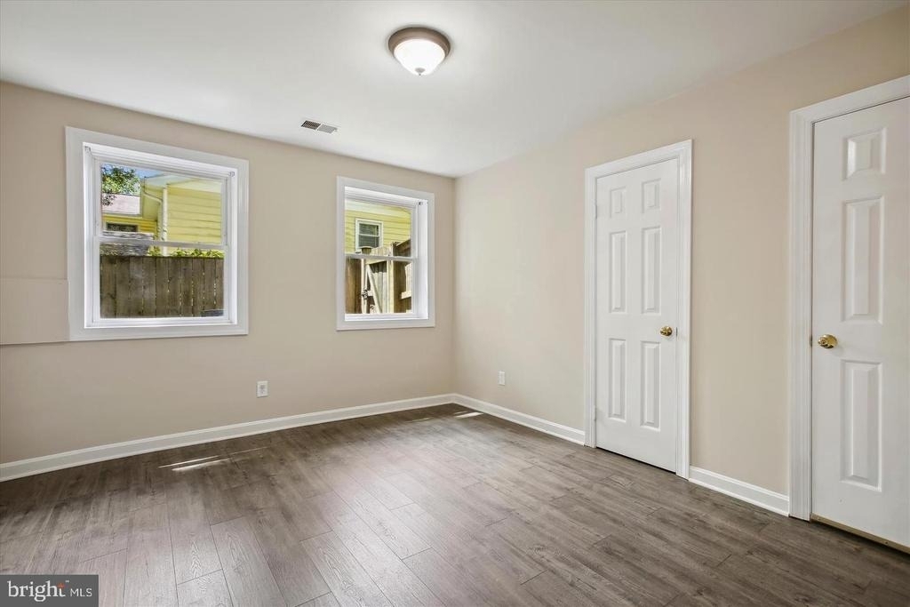 2041 Westmoreland Street - Photo 41