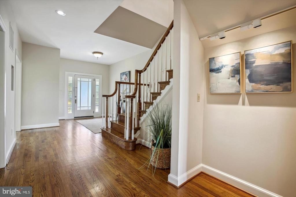 2041 Westmoreland Street - Photo 3