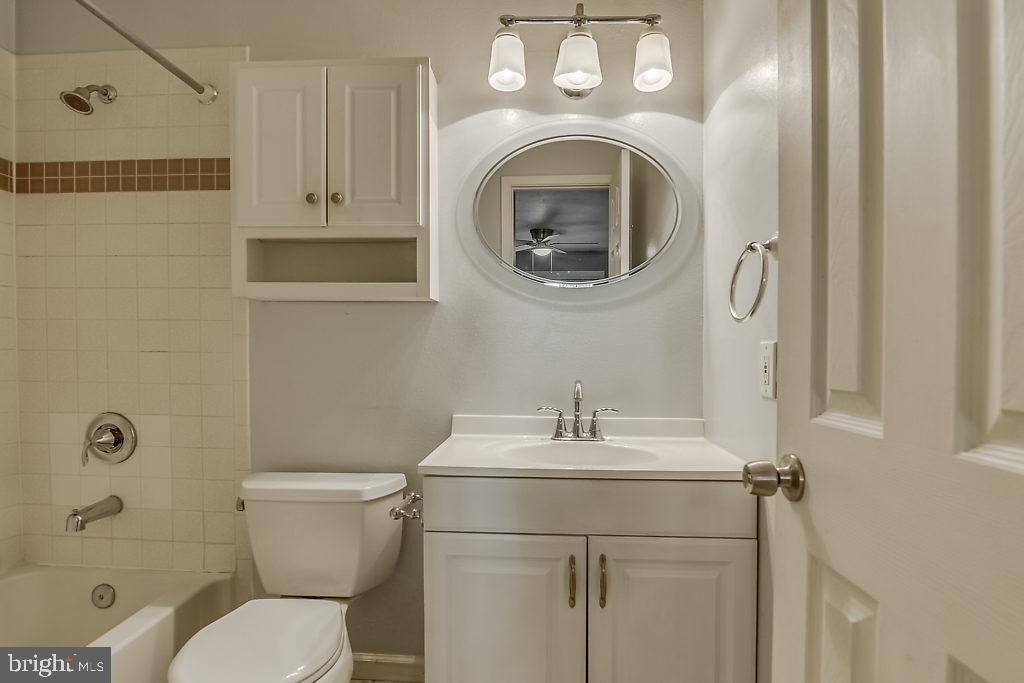 3305 Wyndham Circle - Photo 19