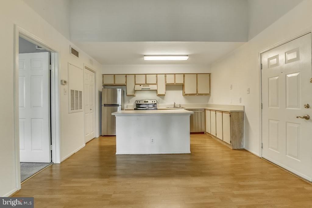 3305 Wyndham Circle - Photo 5