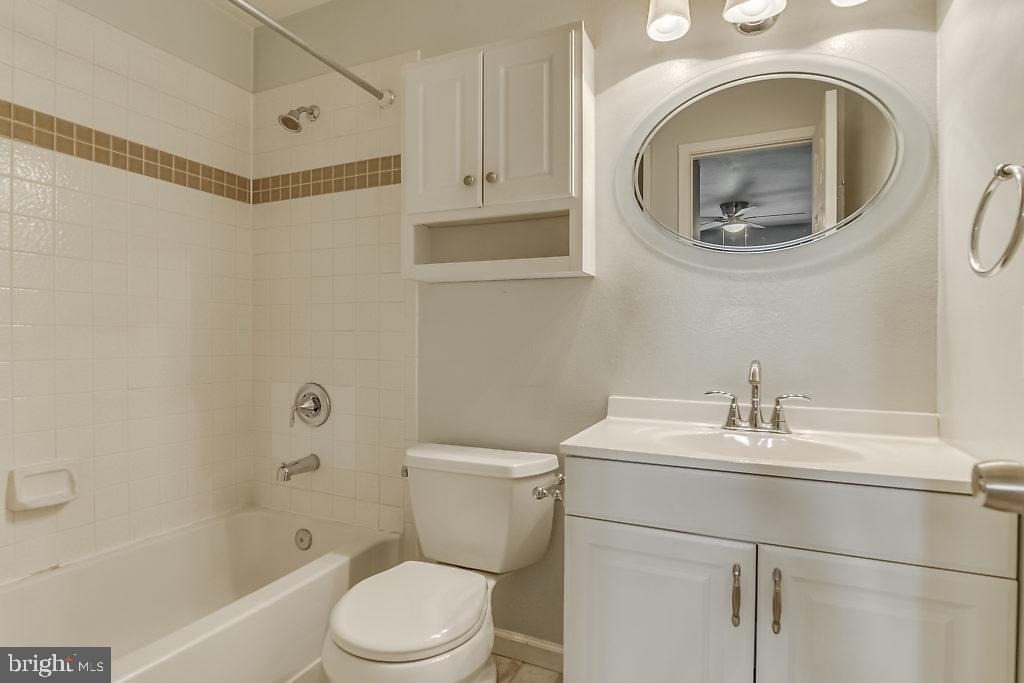 3305 Wyndham Circle - Photo 18