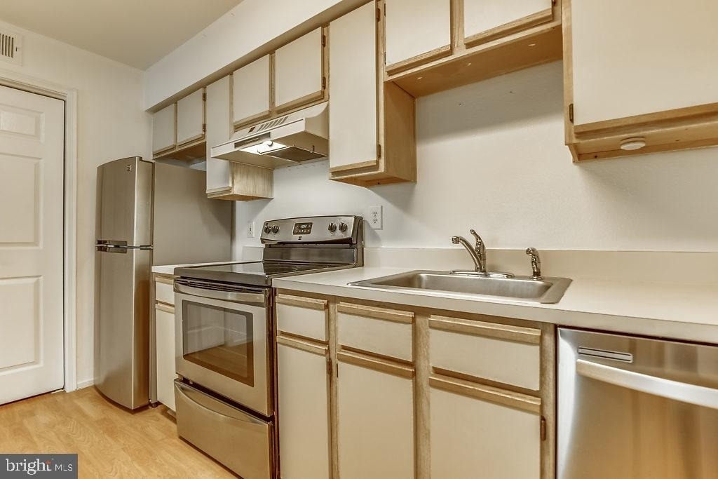 3305 Wyndham Circle - Photo 11