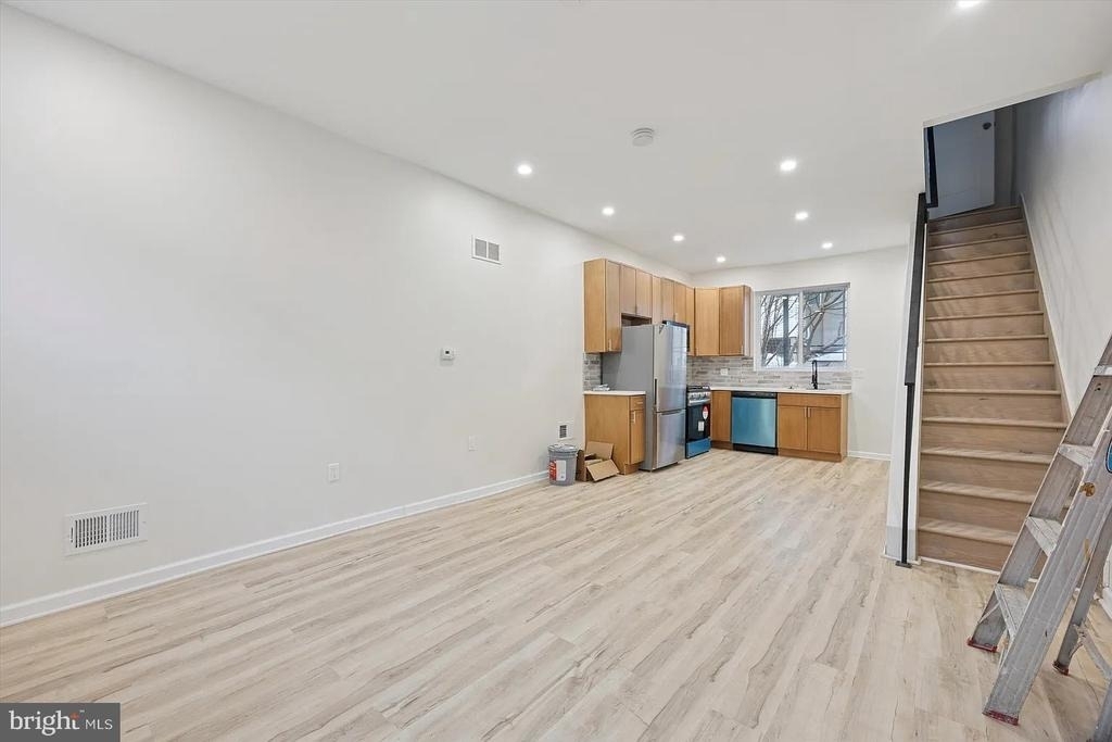 2615 Earp Street - Photo 3