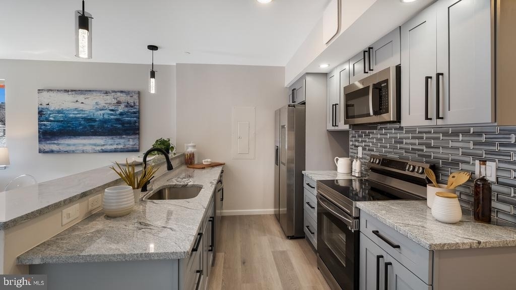 1825 Callowhill Street - Photo 2