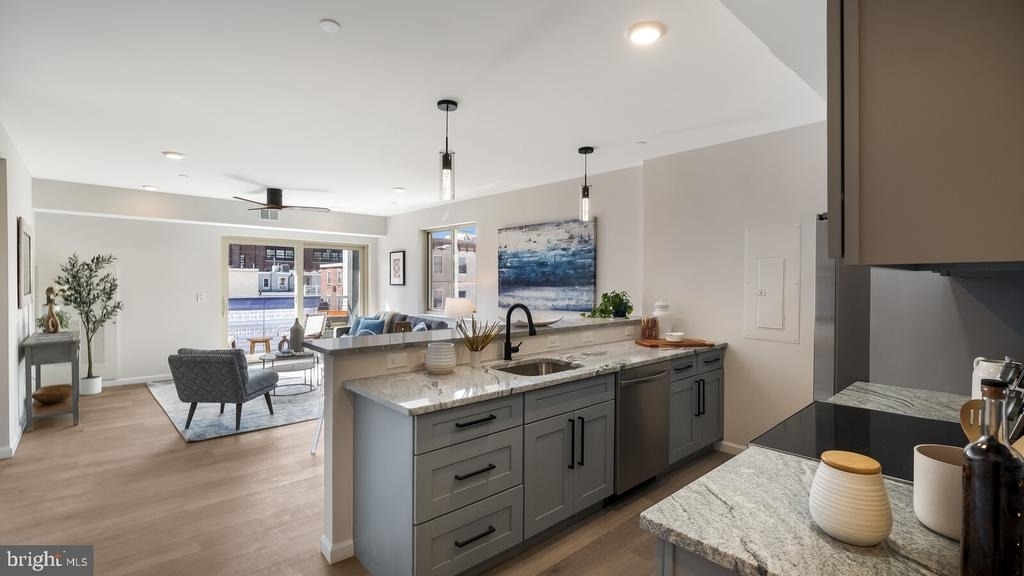 1825 Callowhill Street - Photo 3