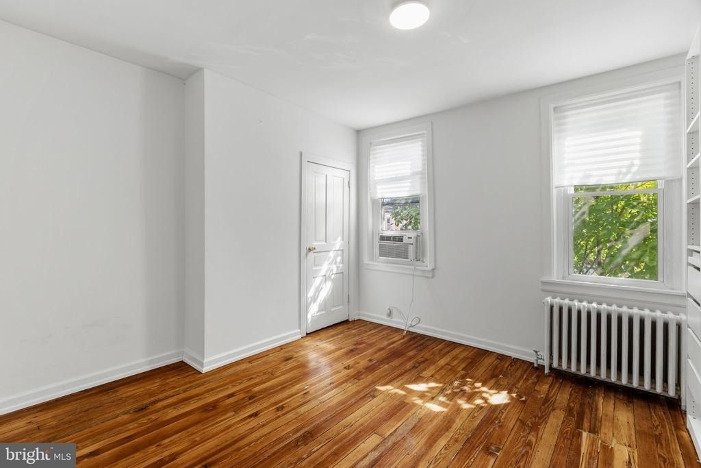 2426 E Indiana Avenue - Photo 23