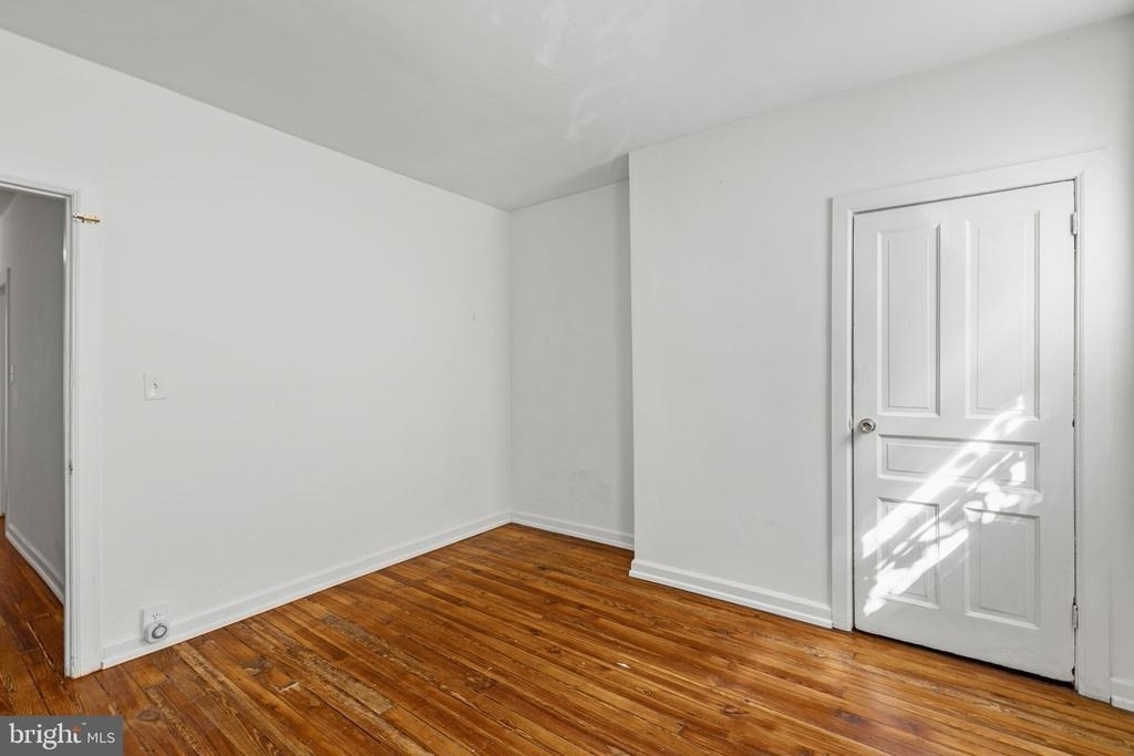 2426 E Indiana Avenue - Photo 27