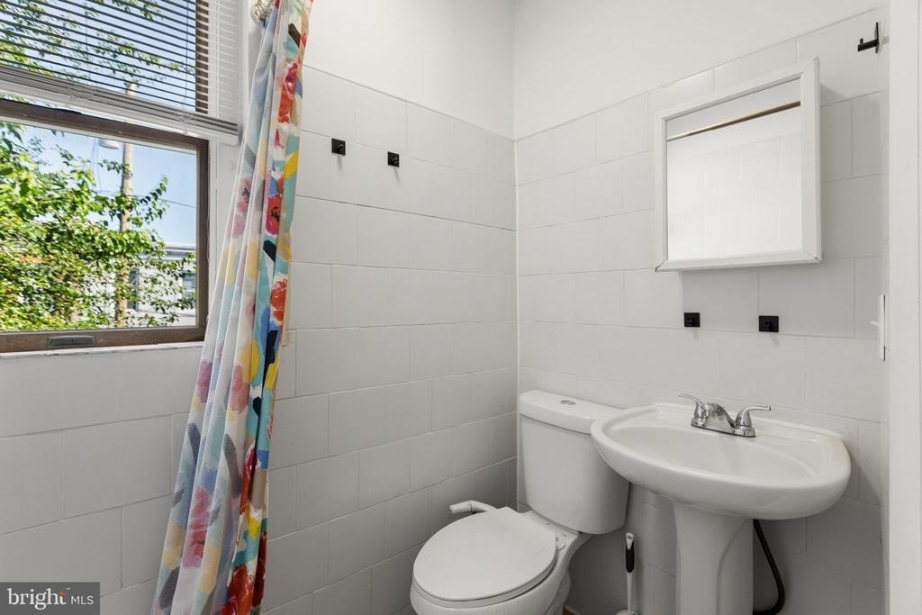 2426 E Indiana Avenue - Photo 20
