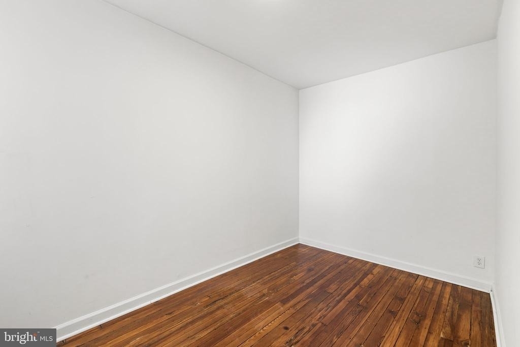 2426 E Indiana Avenue - Photo 21