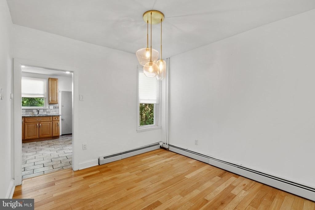 2426 E Indiana Avenue - Photo 11