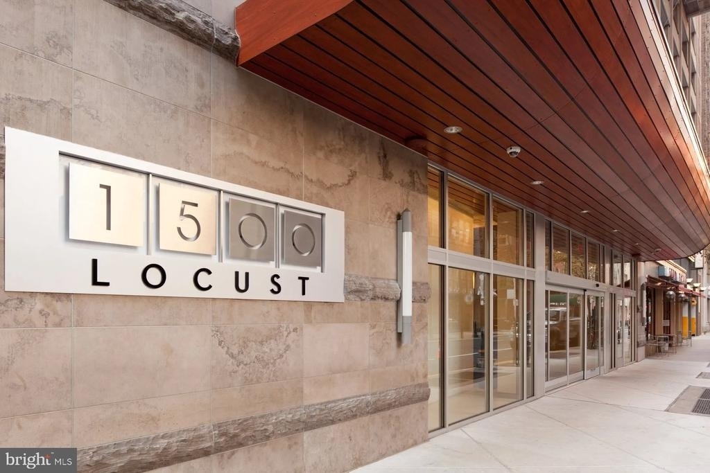 1500 Locust Street - Photo 10