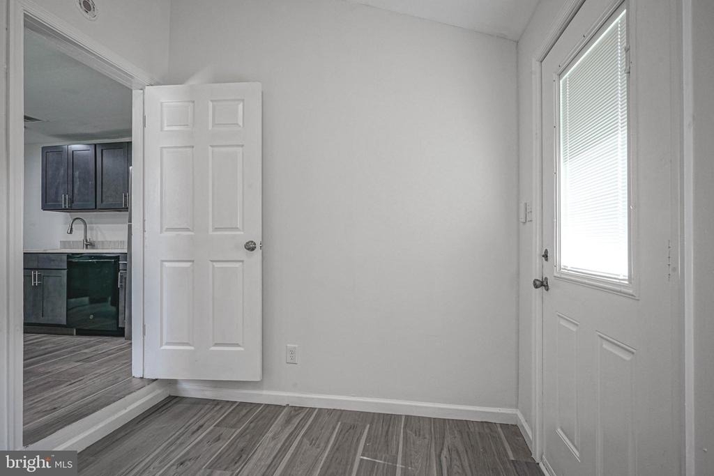 21 21 & 23 Harding Avenue - Photo 32