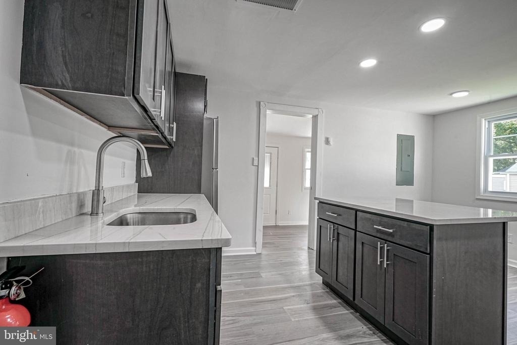 21 21 & 23 Harding Avenue - Photo 27