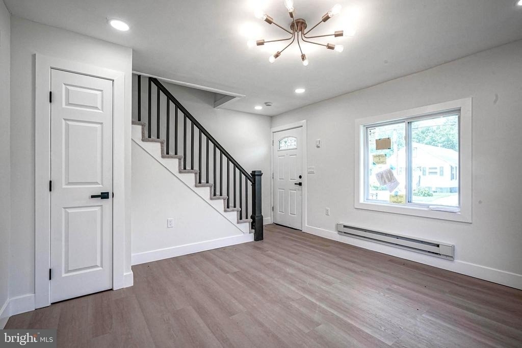 21 21 & 23 Harding Avenue - Photo 10
