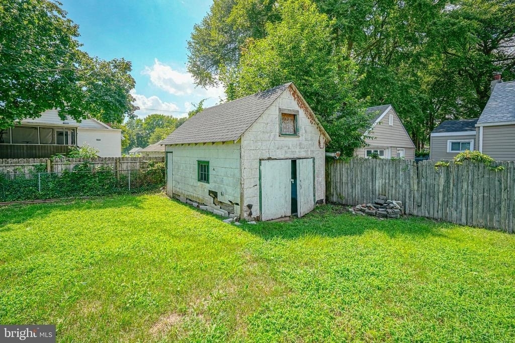 21 21 & 23 Harding Avenue - Photo 39
