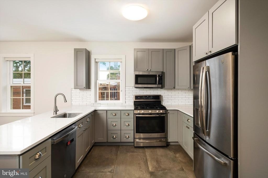 205 Witherspoon Street - Photo 4