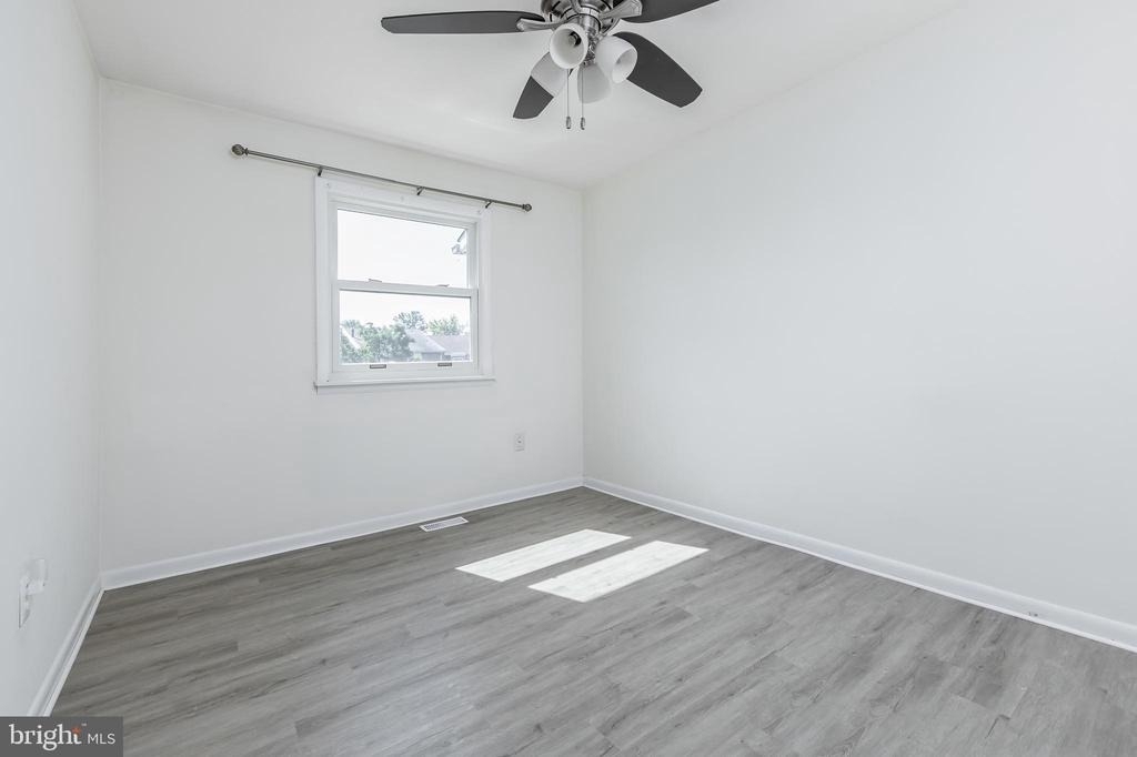 1445 Boxwood Drive - Photo 11