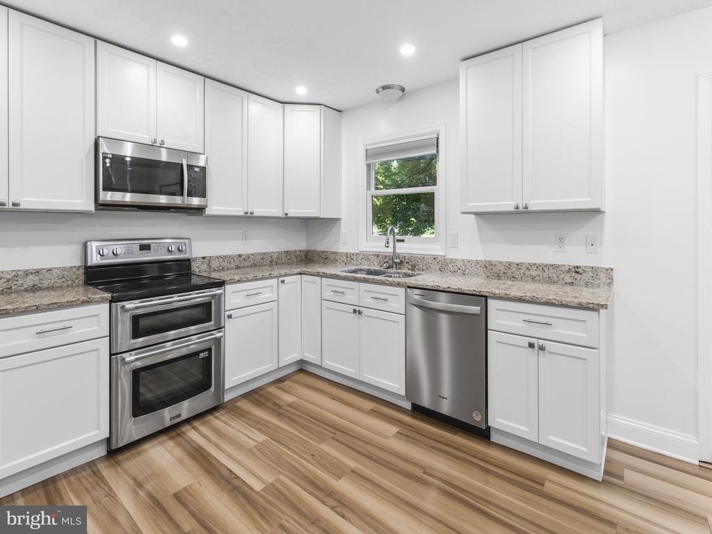 43439 Little Cliffs Road - Photo 9