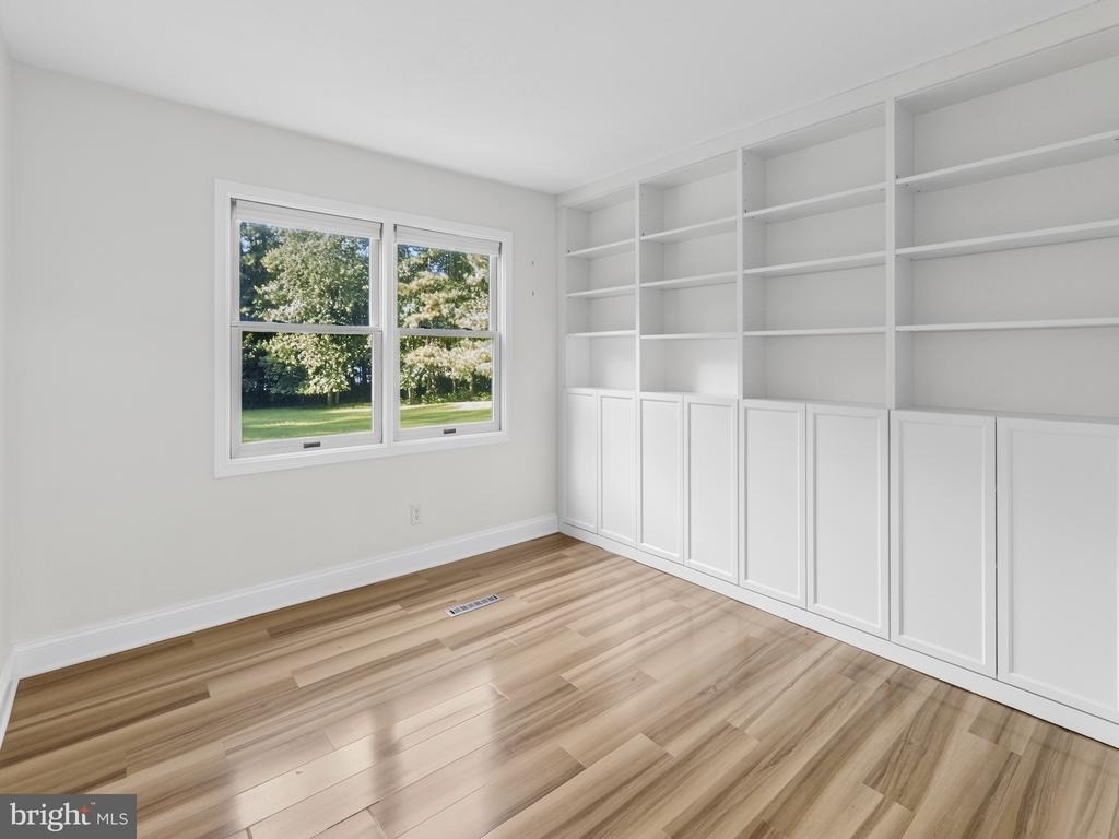 43439 Little Cliffs Road - Photo 11