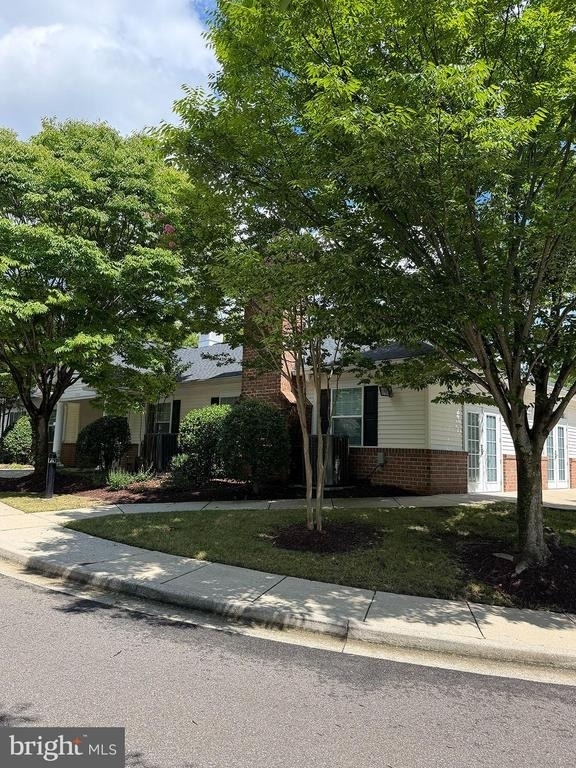 12109 Sutton Lane - Photo 41