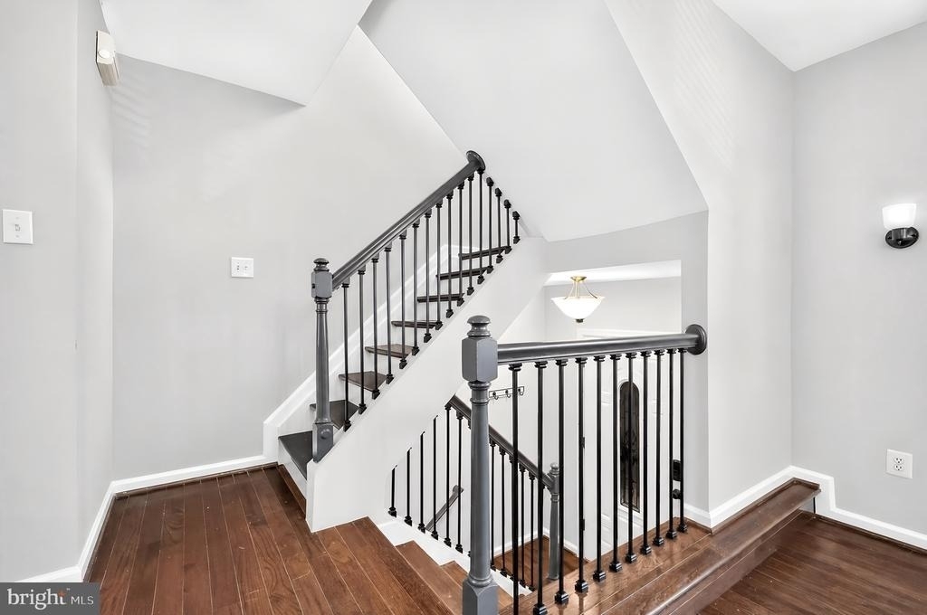 1731 Forest Park Drive - Photo 6
