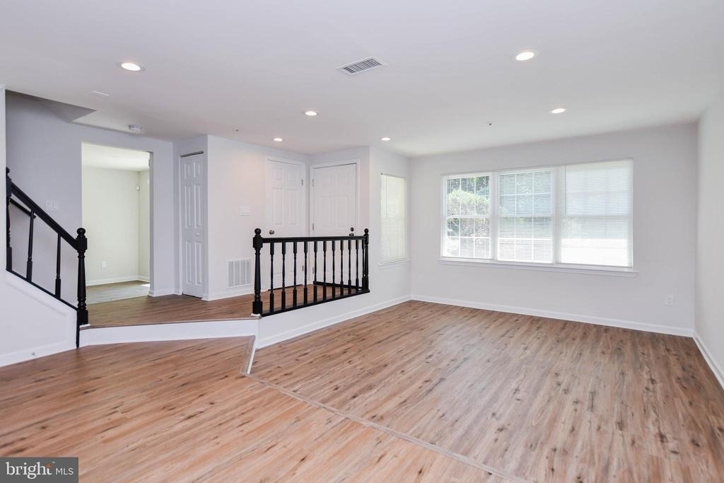 4849 River Valley Way - Photo 11