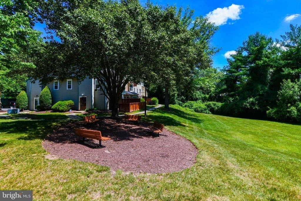 4849 River Valley Way - Photo 2