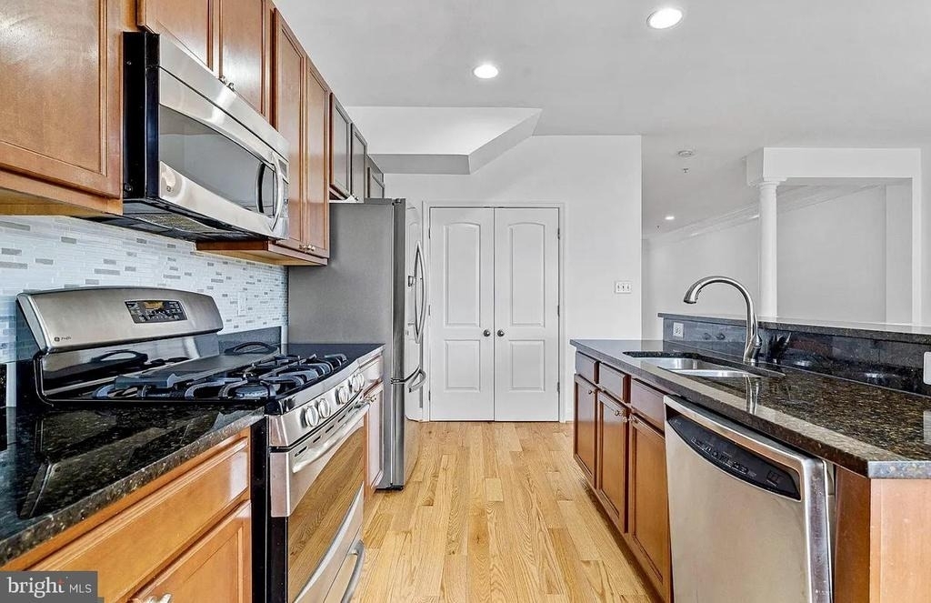 12710 Horseshoe Bend Circle - Photo 5